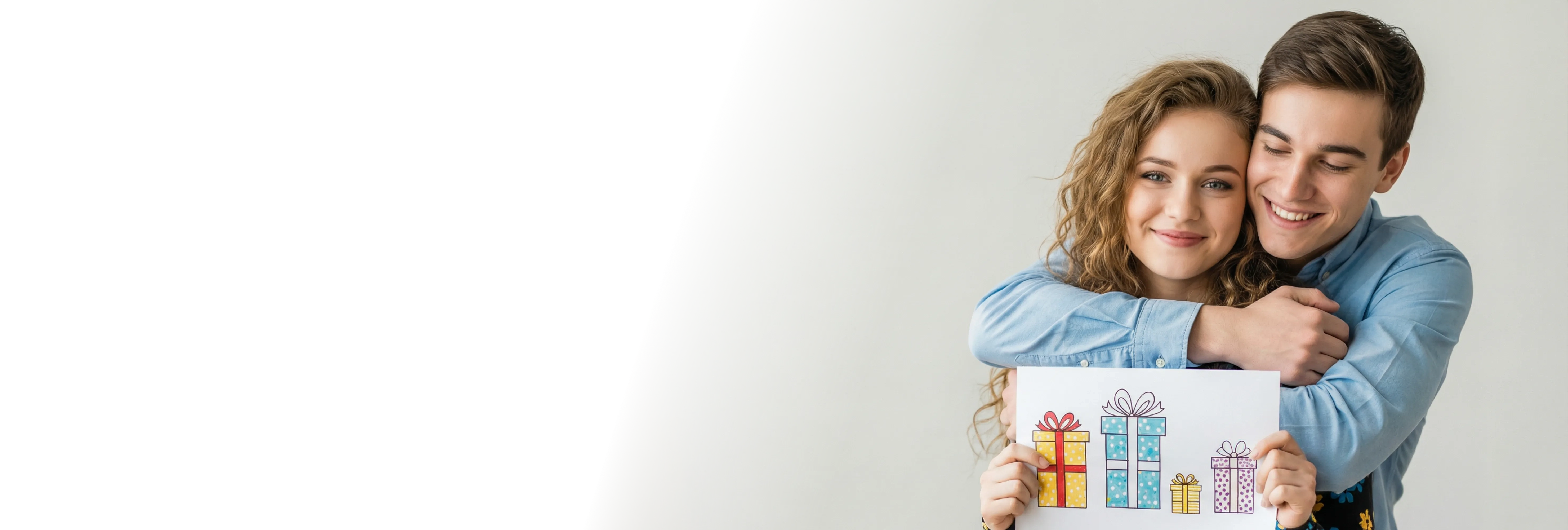 Подарите близким поддержку — сертификат на онлайн-терапию РешимО Счастливая пара с подарком сертификат на психологическую поддержку